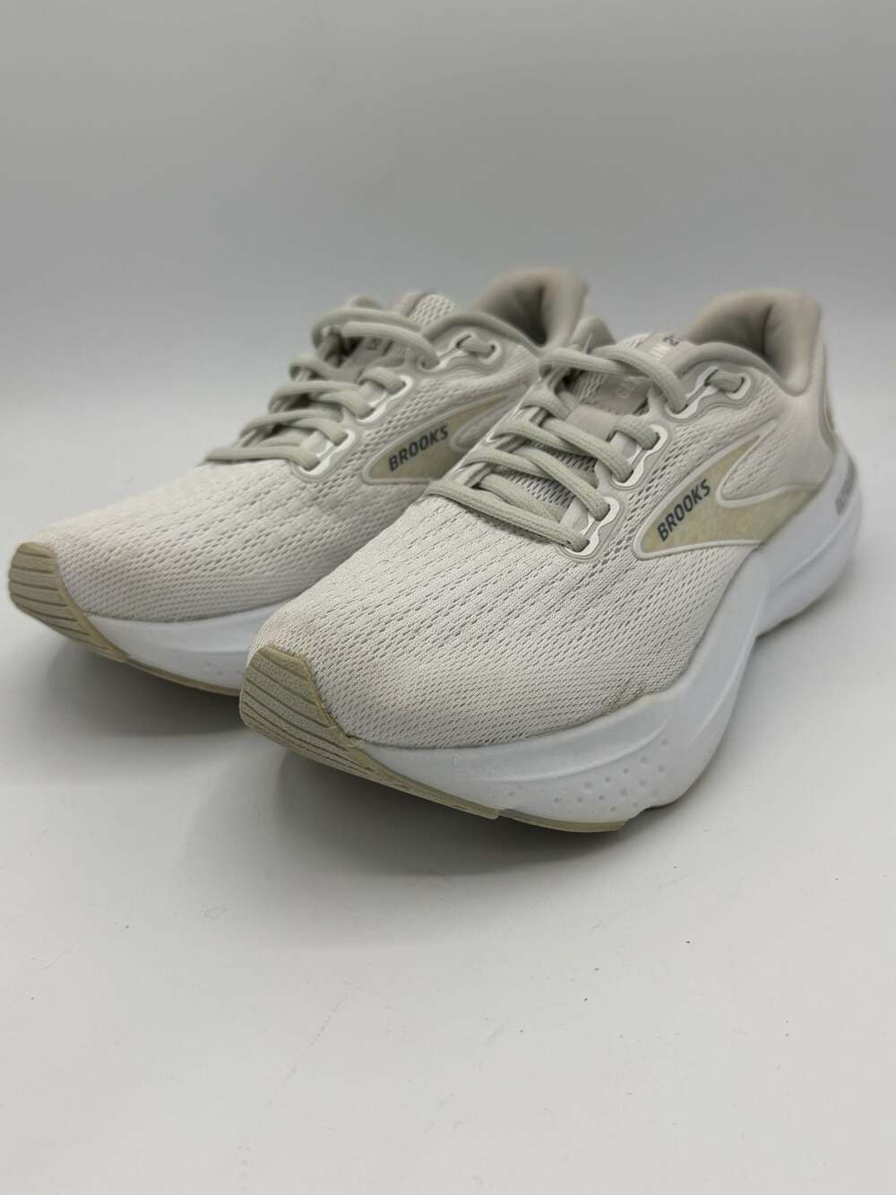Brooks Glycerin 21 Women’s 6.5 B White Running Shoes Neutral Road Sneaker